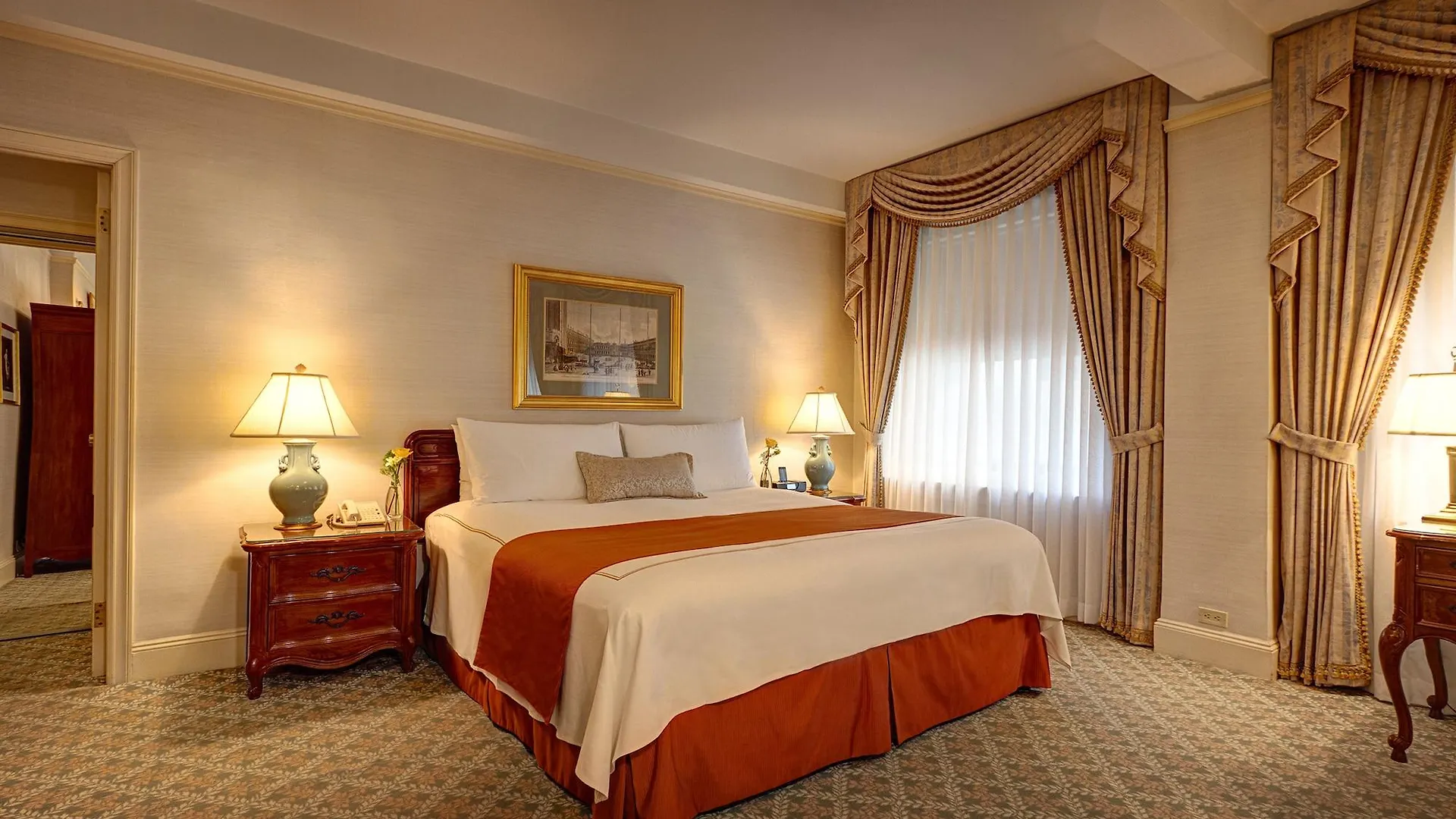 Hotel Elysee By Library Hotel Collection New York USA