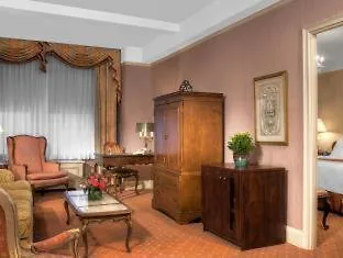 Hotel Elysee By Library Hotel Collection New York