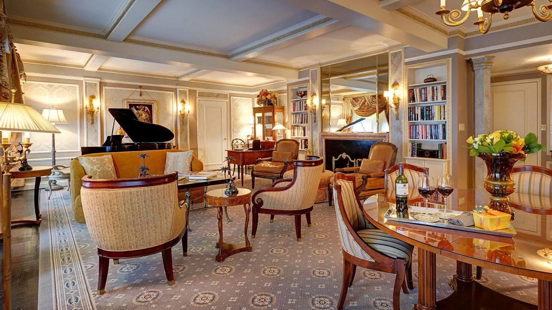 Hotel Elysee By Library Hotel Collection New York